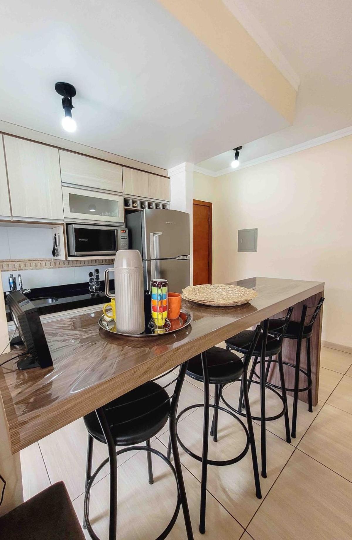 Grande Apt No Centro C/ Cozinha Completa Varanda Poços de Caldas Eksteriør billede